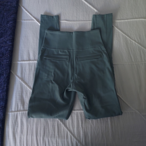 NWT Athleta Delancy Moto tights, XS - Picture 8 of 15